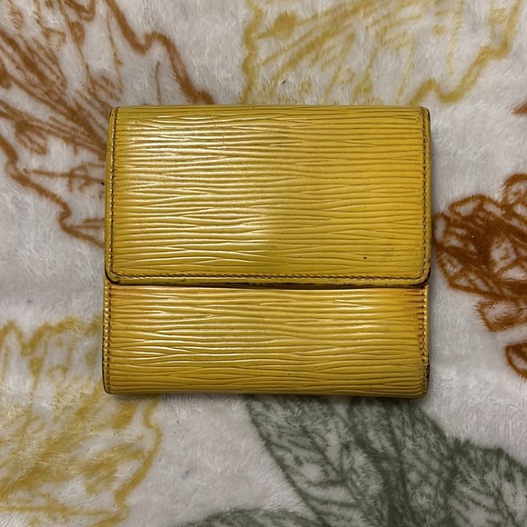 Louis Vuitton wallet - Picture 2 of 7